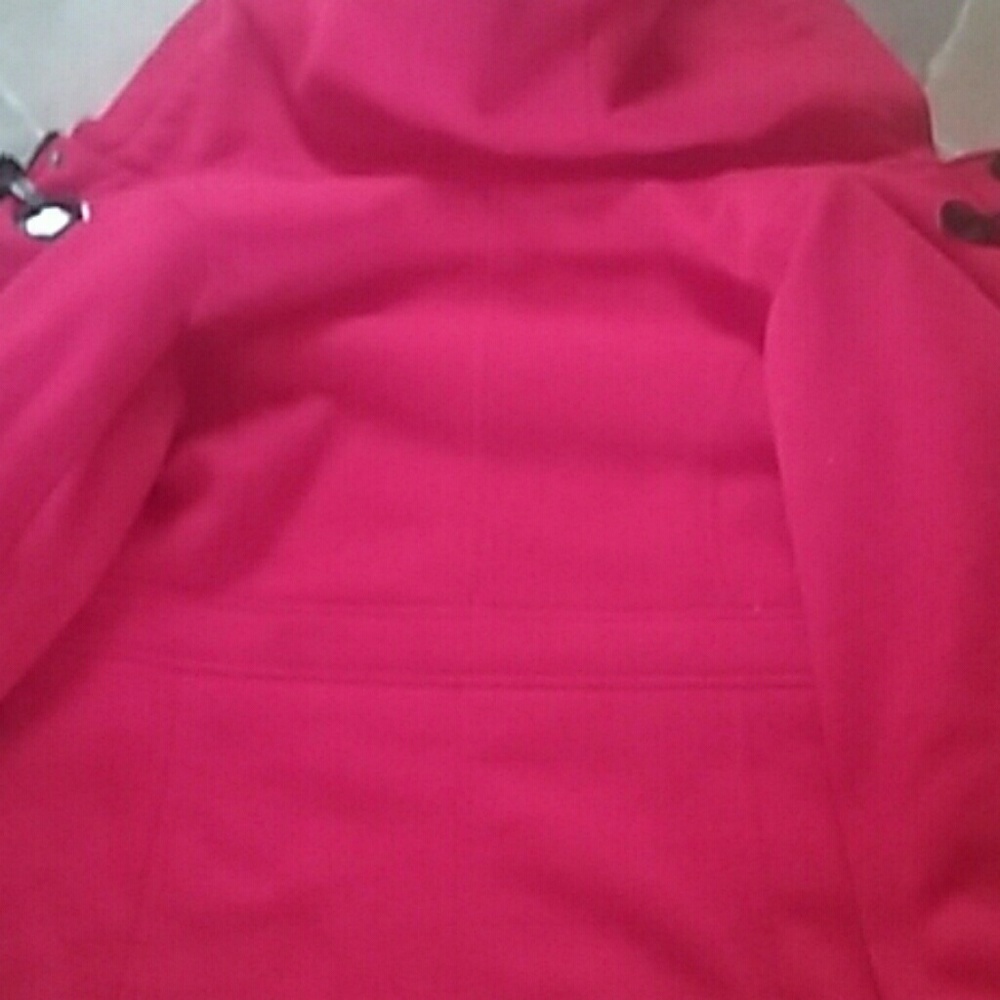 Red jacket - Picture 3 of 3
